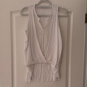 Elegant Sleeveless Blouse - white